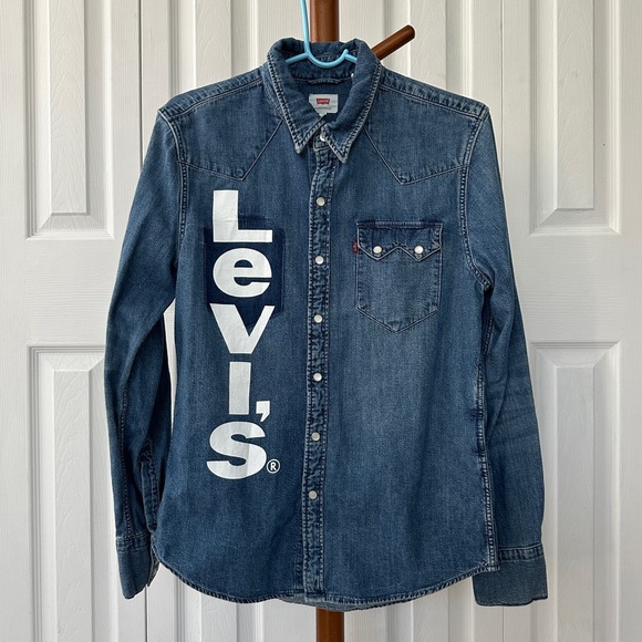 Levi's Other - Levi’s Logo Light Blue Washed Denim Shirt